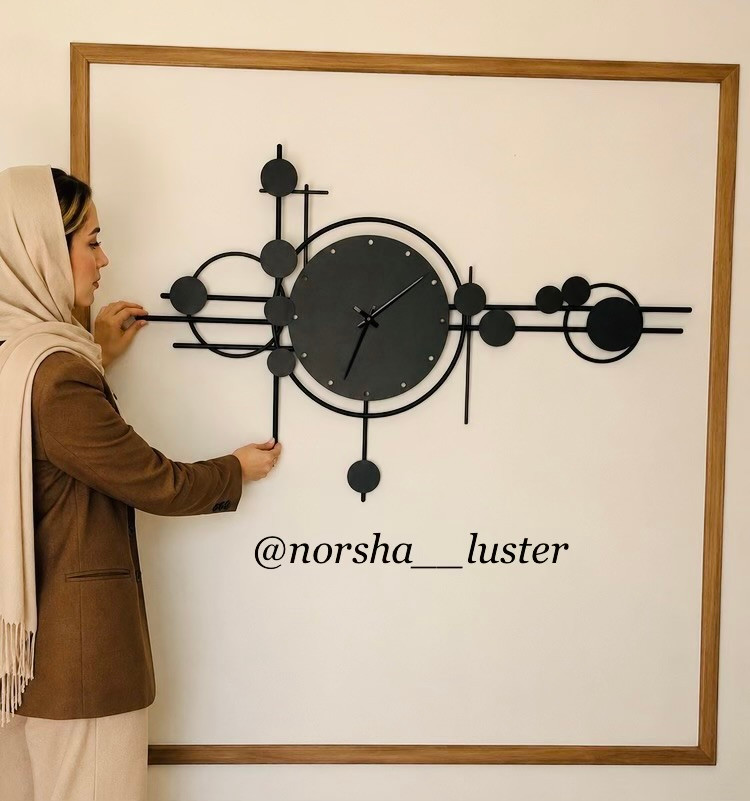 ساعت فلزی مدرن با موتور تایوانی آرامگرد
